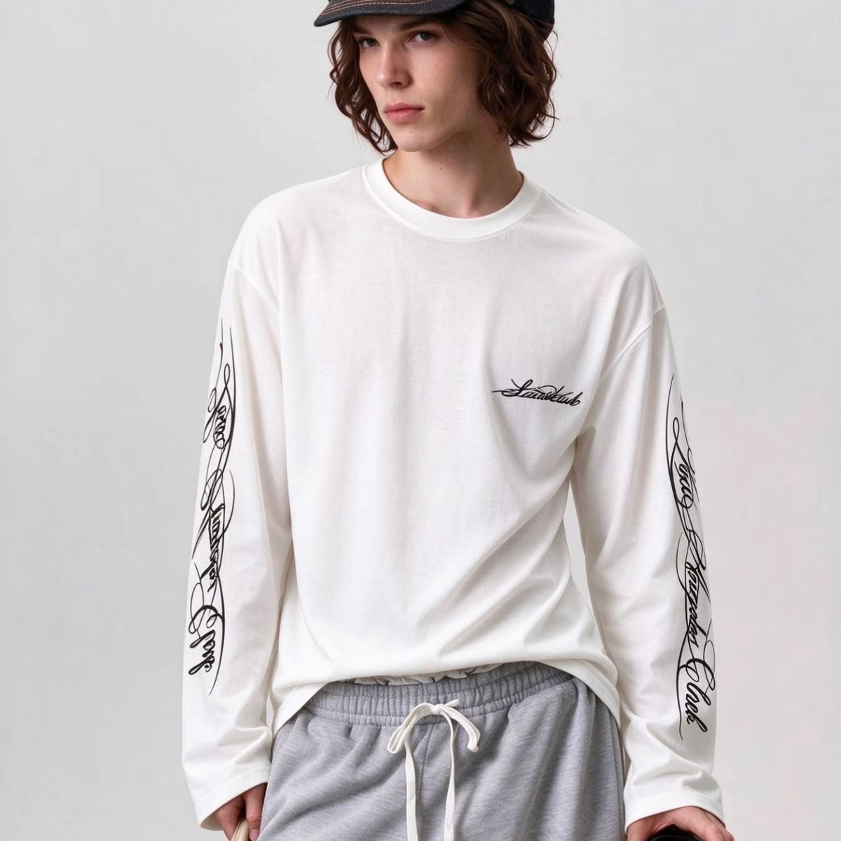 SCRIPTED LONGSLEEVE