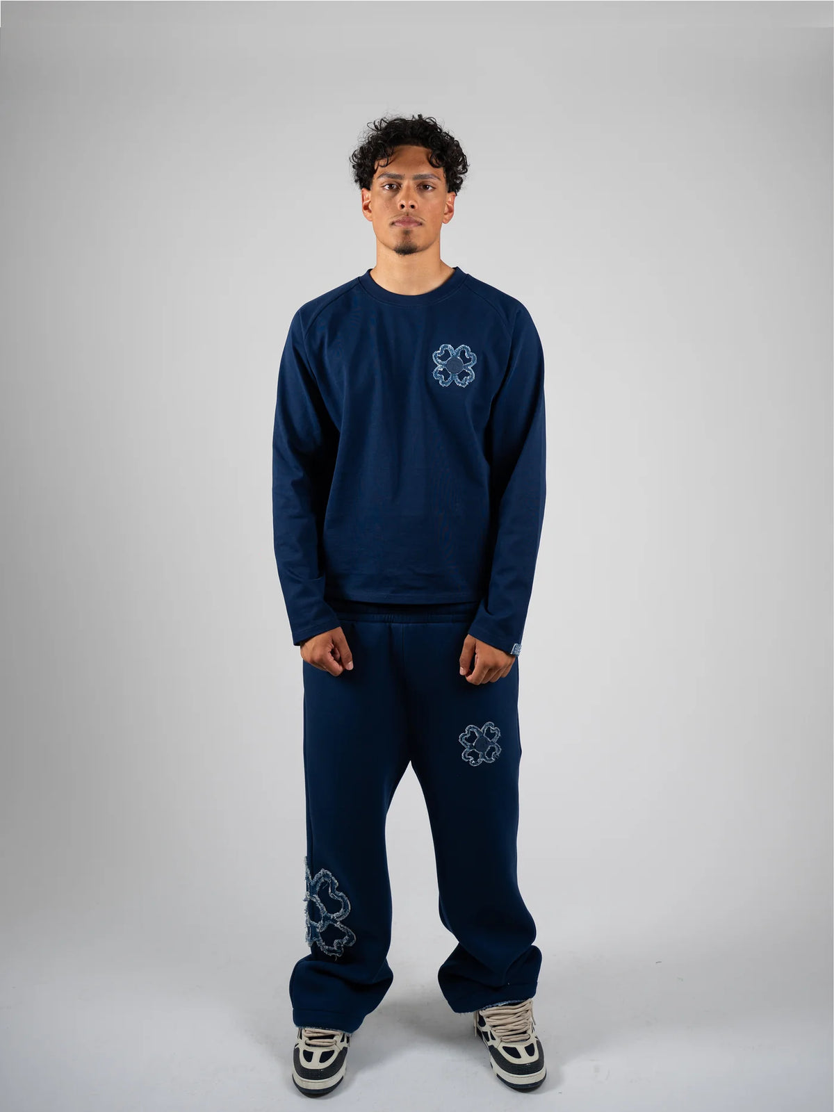 SIGNATURE SET